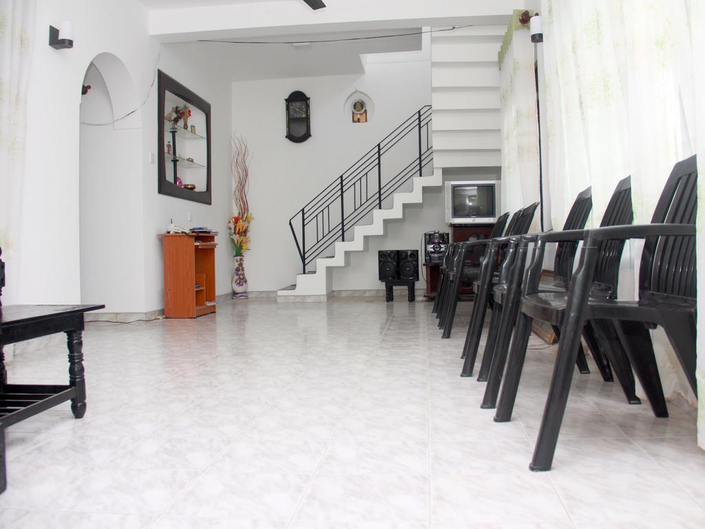 Mirissa Harbour View Hotel Bagian luar foto
